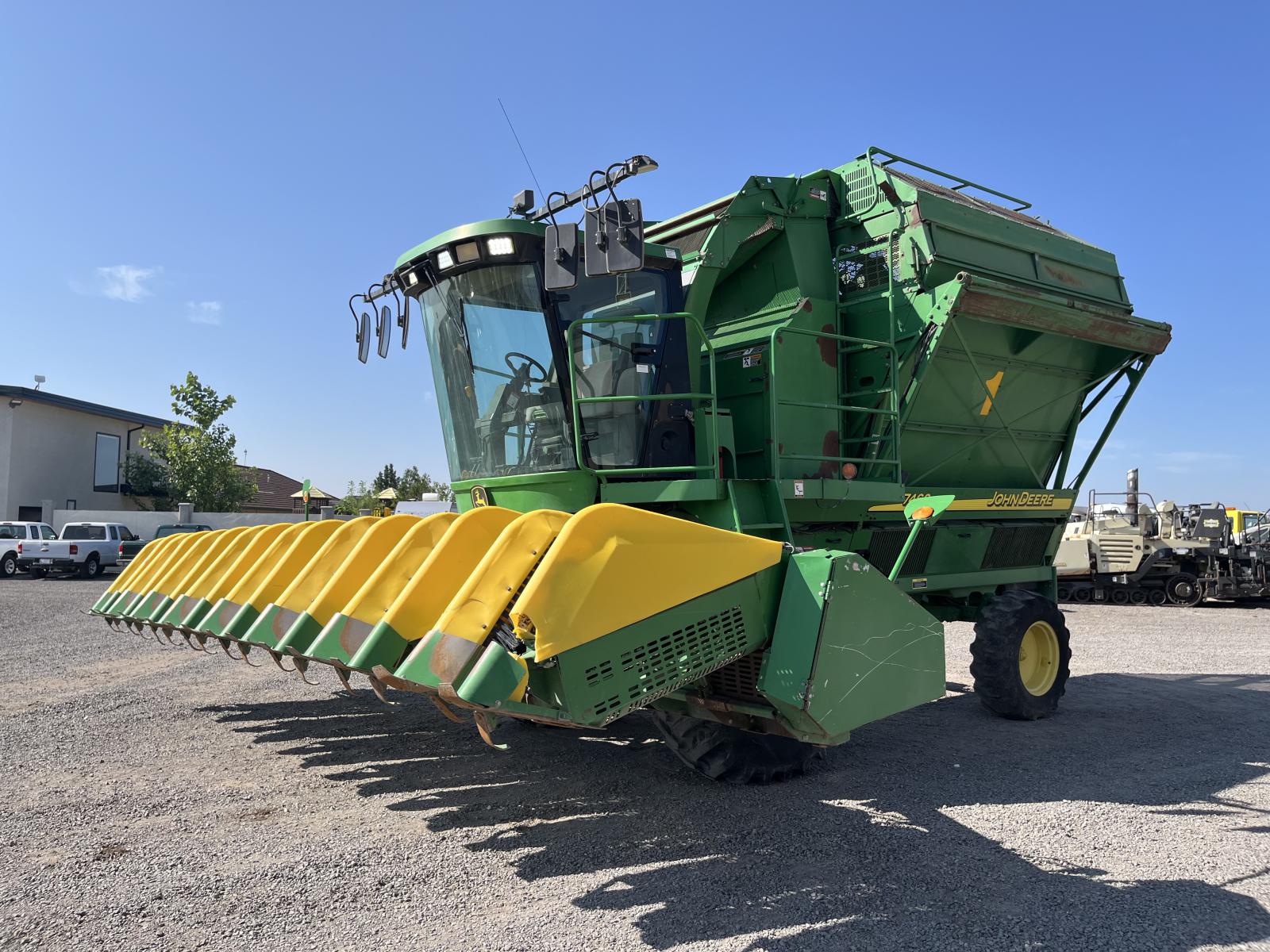 ./imagenes/INVOICE/2019/13448/COTTON PICKER JOHN DEERE 7460 (4).JPG